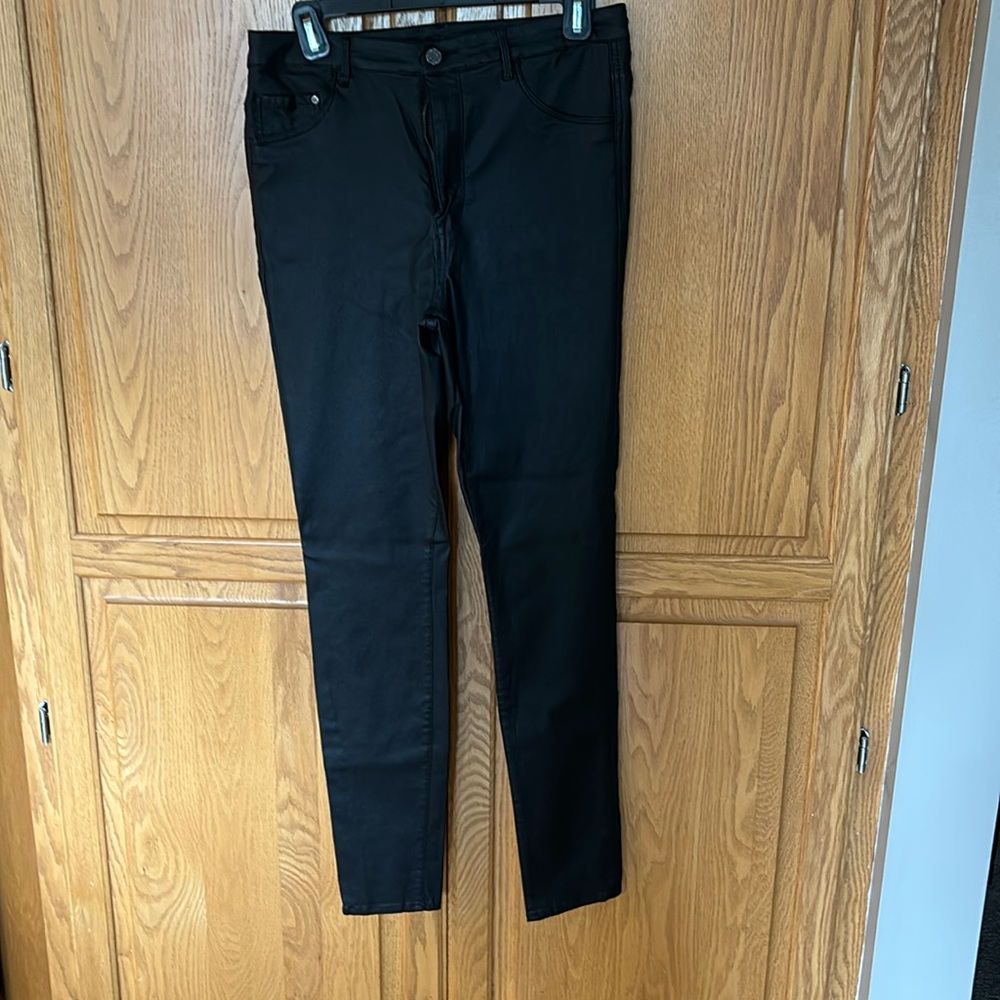 H&M high waist shiny jeggings